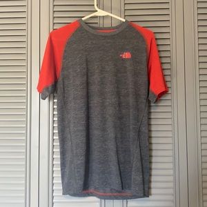 The North Face  : Flash Dry Men’s Top - Small